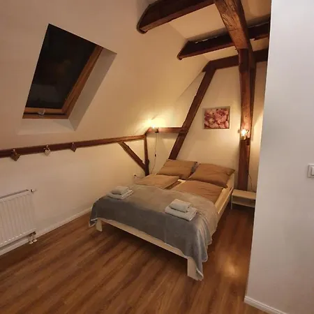 I Sauna W Starym Domu Отель типа 