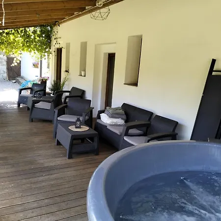 Bed & Breakfast I Sauna W Starym Domu