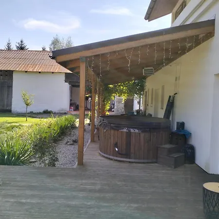 Bed & Breakfast I Sauna W Starym Domu *