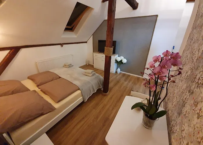 Nocleg ze śniadaniem W Starym Domu Z Sauną