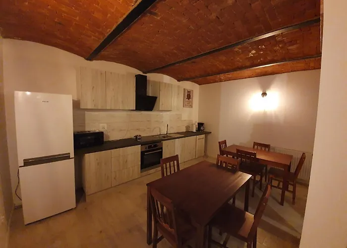 Nocleg ze śniadaniem W Starym Domu Z Sauną 3*