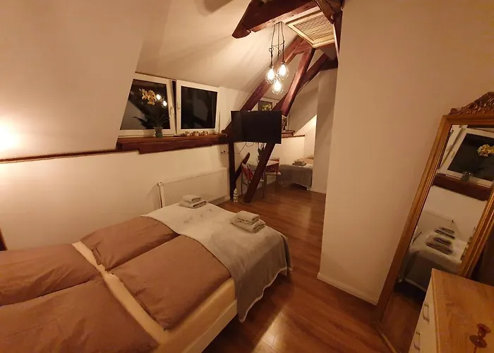 W Starym Domu Z Sauną