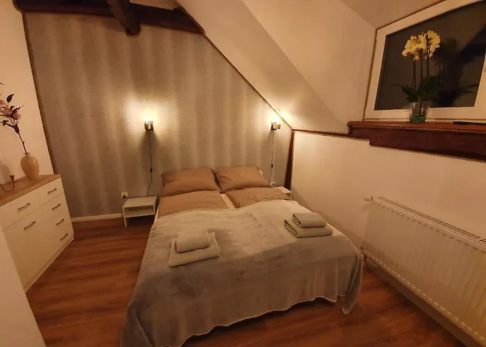 W Starym Domu Z Sauną 3*