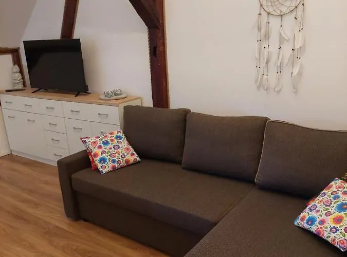 Nocleg ze śniadaniem W Starym Domu Z Sauną 3*