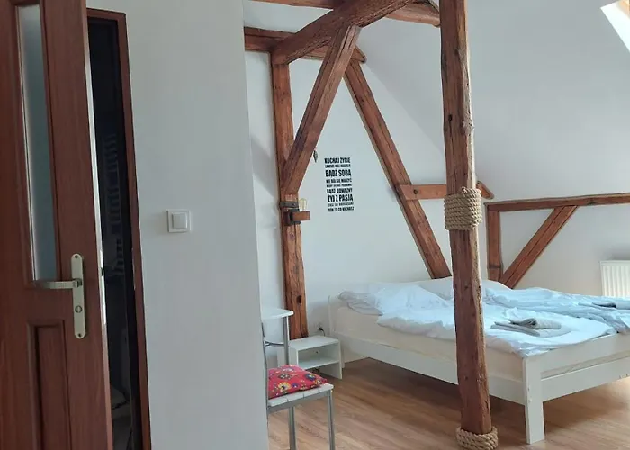 Nocleg ze śniadaniem W Starym Domu Z Sauną