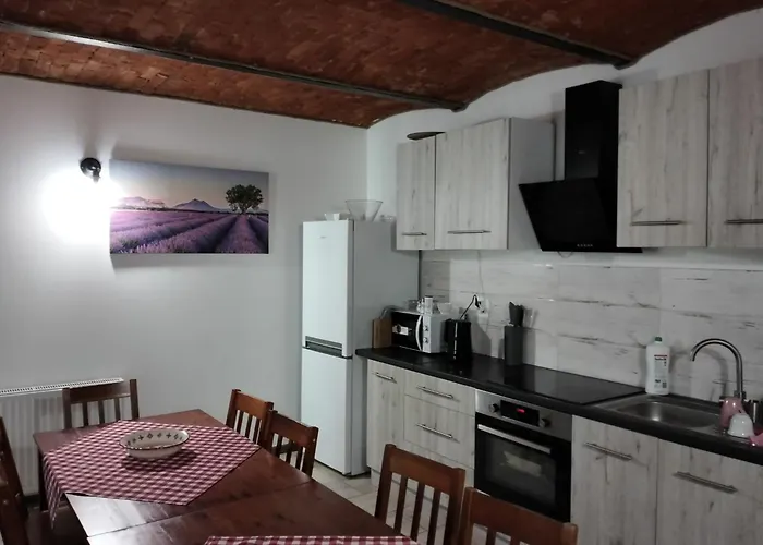 W Starym Domu Z Sauną